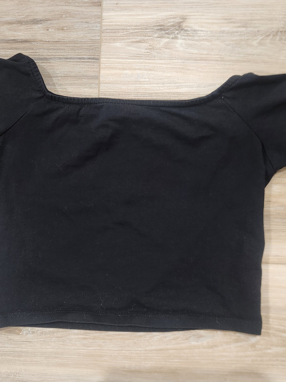 H&M Black Off-the-Shoulder Crop Top